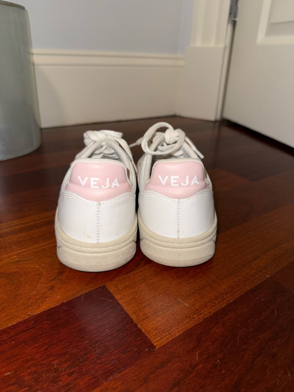 Veja Leather Low-Top Sneakers in White and Pink